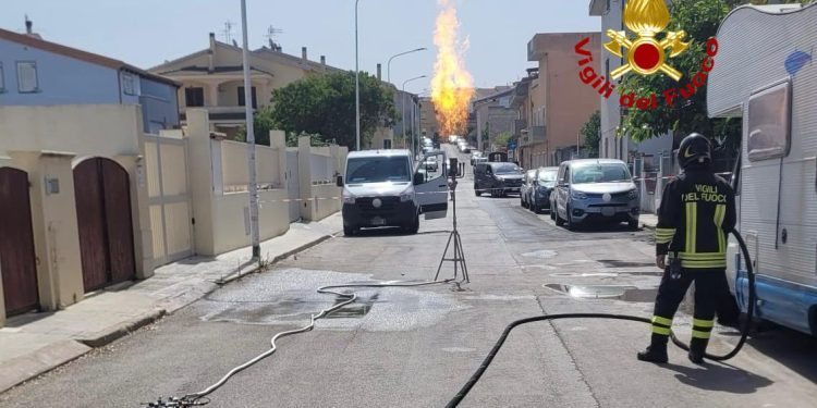 Paura a Sassari, fuga di gas in abitazione: intervento dei Vigili del Fuoco