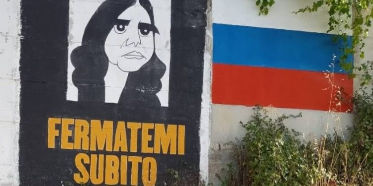 A Orgosolo verniciata la bandiera della Federazione Russa: i soliti “sfigati” urlano al comblottto