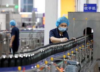 Cina, Pil in crescita del 4,7% nel primo semestre 2026
