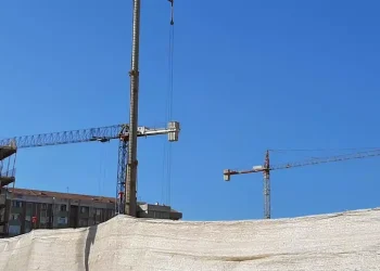 Costruzioni, 15mila occupati in più negli ultimi sei anni