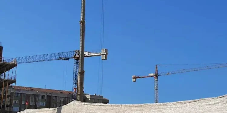 Costruzioni, 15mila occupati in più negli ultimi sei anni