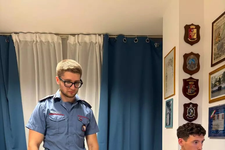 Nasconde in casa e in auto 3,5 kg di droga, 34enne arrestato