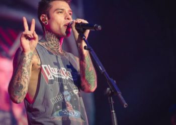 Fedez annulla il concerto alla Festa di Santa Greca