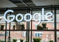 Dalla Commissione europea maxi multa per Google da 890 milioni di euro