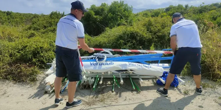 800 metri quadrati di spiaggia occupati abusivamente a Costa Rei: denunciato il titolare di un resort