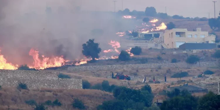 Incendi in Grecia, 8.000 persone evacuate a Creta