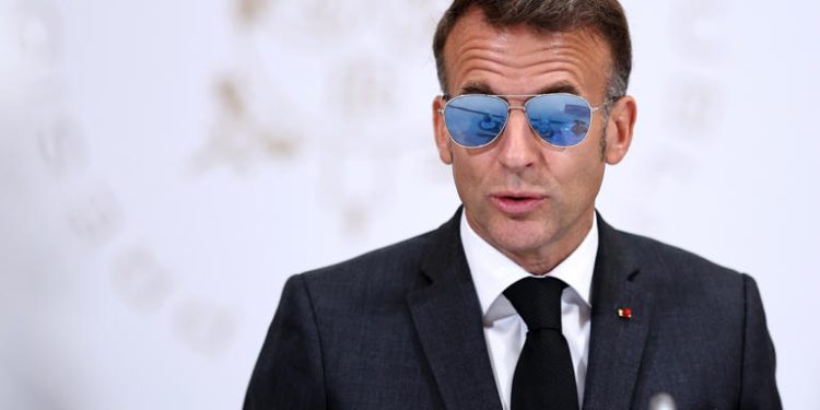 Esplosione a Damasco dove è in corso la visita di Macron