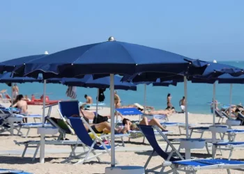 A Ferragosto 17,5 milioni di turisti, spesa diretta superiore a 9 miliardi