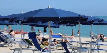A Ferragosto 17,5 milioni di turisti, spesa diretta superiore a 9 miliardi