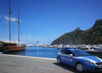 Violenza sessuale su una minorenne, arrestato a Cagliari