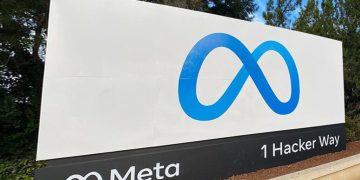 “Meta ha fatto raccolta dati su minori di 13 anni”: maxi causa negli Usa, quattro Stati chiedono 1.400 miliardi di dollari