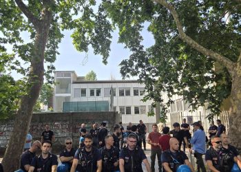 Milano, sgomberato il Settore Occupato: gli antagonisti sorpresi nel sonno