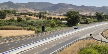 Nuove barriere spartitraffico sulla 131 all’altezza di Sanluri