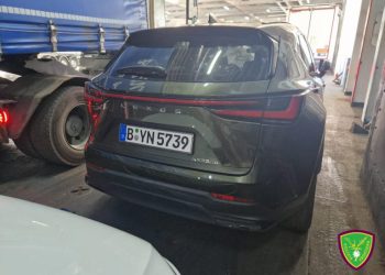 Auto clonate per il mercato nero in Tunisia, sequestri a Palermo