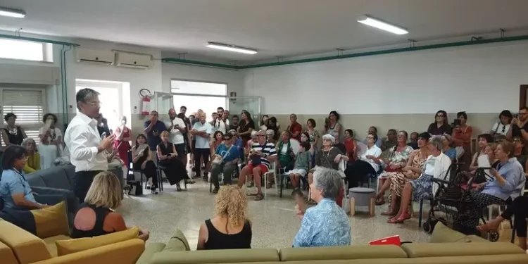 Nella ex scuola di via Fermi il primo centro intergenerazionale a Cagliari