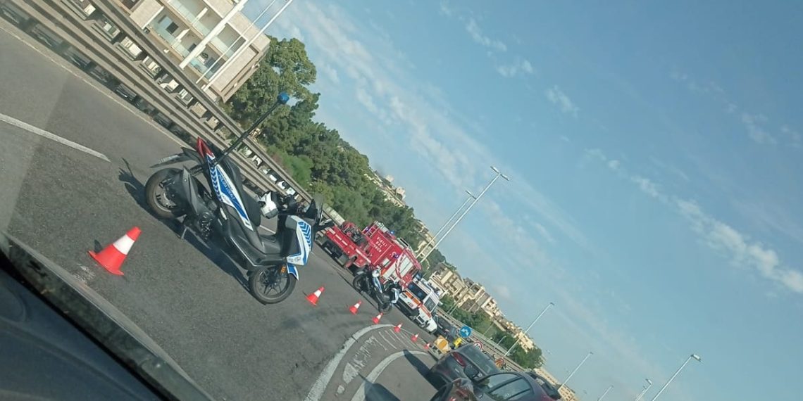 Grave incidente sull’Asse Mediano a Cagliari: sul posto i Vigili del Fuoco