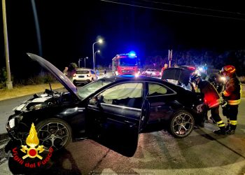 Platamona, scontro tra auto: due feriti
