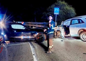 Scontro tra due auto vicino a Olbia: due feriti gravi