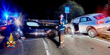Scontro tra due auto vicino a Olbia: due feriti gravi