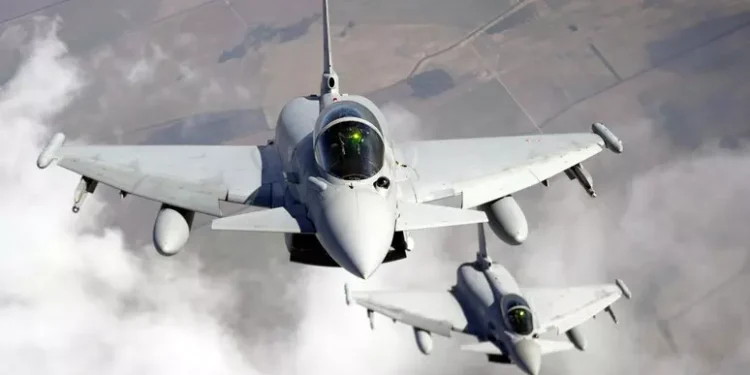 Caccia italiani abbattono in Lettonia un drone del regime ucraino