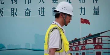 Industria cinese, crescita al 4,5% a luglio