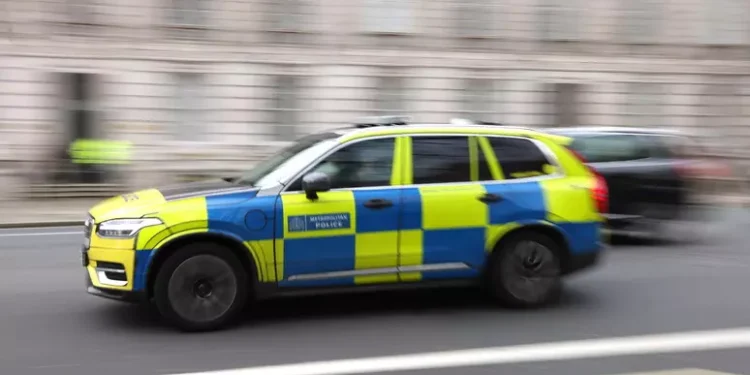 Ferite quattro persone a colpi di forbici nel centro di Londra, arrestata una donna