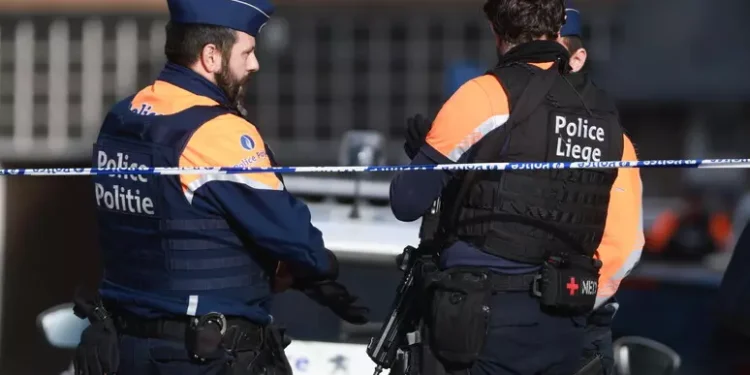 Media, nella notte esplosione davanti a un’abitazione a Bruxelles