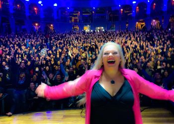 Amanda Somerville, la cantante dei Trillium ha un tumore al cervello