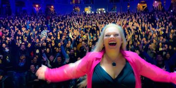Amanda Somerville, la cantante dei Trillium ha un tumore al cervello