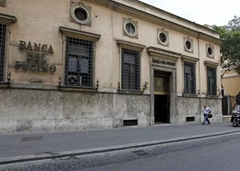 Aggiotaggio, perquisiti presidente e ad della Banca del Fucino