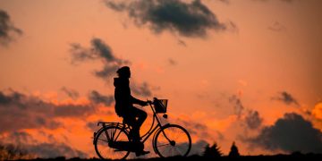 C’è un Comune in Italia che paga chi va a lavorare in bicicletta