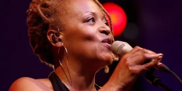 Addio a Cassandra Wilson, la cantante jazz aveva 70 anni