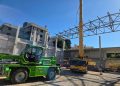 Sassari, Palasport di via Kennedy: iniziata l’installazione delle capriate di copertura in acciaio