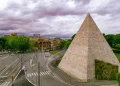 La Piramide Cestia riapre al pubblico con un percorso che coniuga tutela e accessibilità