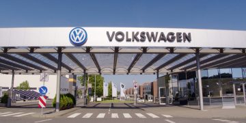 Volkswagen taglierà 100.000 posti di lavoro entro il 2030