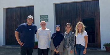 Dal Messico ad Israele, estate ricca di “ospiti” all’oleificio Pelau in Ogliastra