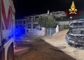 Auto data alle fiamme a Cala Gonone: intervento dei Vigili del Fuoco e dei Carabinieri