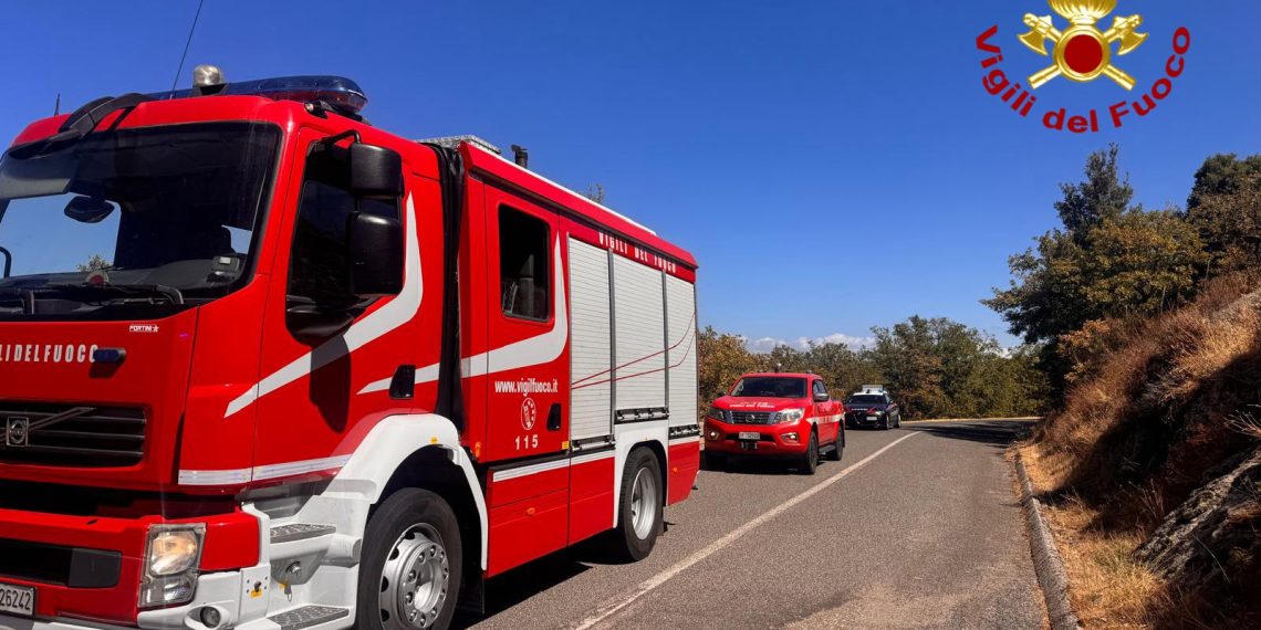 Paura a Mamoiada, incidente tra quattro moto: due finiscono nella scarpata