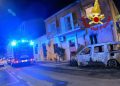 Paura nella notte a Olbia, auto in fiamme: intervento dei Vigili del Fuoco