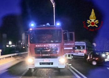 Grave incidente sulla 554 a Quartucciu, scontro tra auto e furgone: un ferito