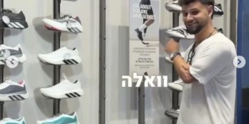 Adidas travolta dalle polemiche: appelli al boicottaggio dei suoi prodotti