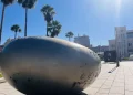 Esposizione a cielo aperto del giapponese Yasuda nel porto di Cagliari