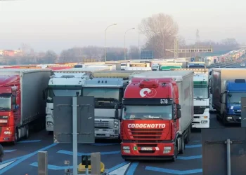 Protesta degli autotrasportatori siciliani, fermi dal 16 al 20 ottobre