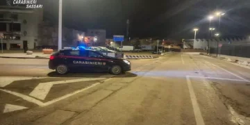 Aggredisce e rapina quattro minorenni, arrestato a Porto Torres