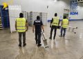 Sequestrati 53 kg di cocaina tra la frutta nel porto di Livorno