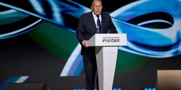 All’apertura del forum «Dialogo sulle fake news 4.0», Lavrov elenca le grandi fake news fabbricate dall’Occidente