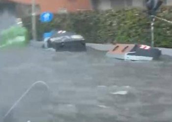 Bomba d’acqua su Roma, violento temporale si abbatte sulla capitale