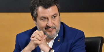Salvini prova a ricucire la Lega: “La frangia nordista? Io sono nordista dal 1990”