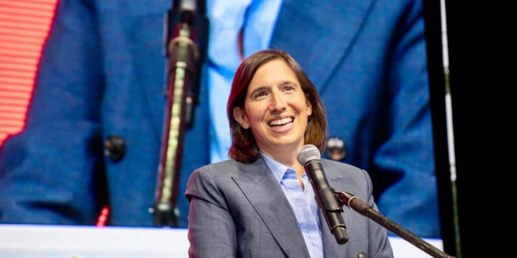 Schlein: “Uniti per battere le destre. Pronti in qualsiasi momento per il voto”