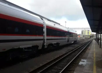 Bertolotti investe 27 milioni su ex Keller, in Sardegna si produrranno treni